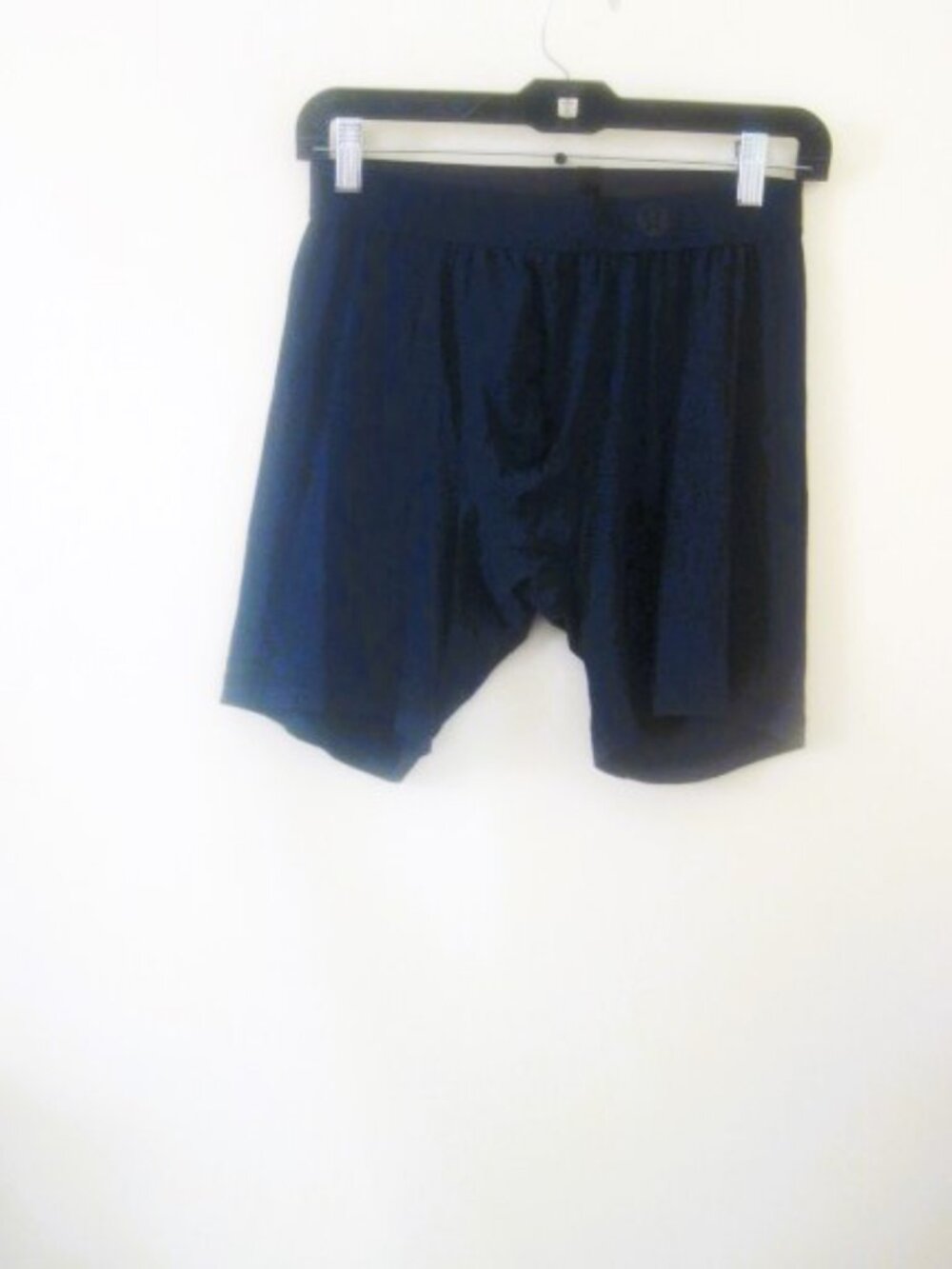 LULULEMON Activewear Womens Shorts-Blue Size L  26 Waist Unstretched-38" Stretch